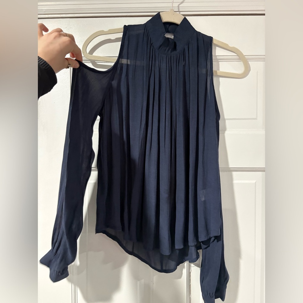 A Classy Chic Boutique Navy Pleated Blouse